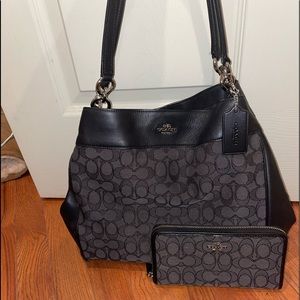 Coach purse with matching wallet